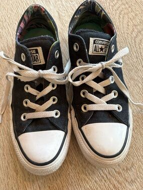 Converse Black Low Top Sneakers with White Accents And Tropical Colorful Lining